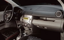   Mazda 2 - 2003