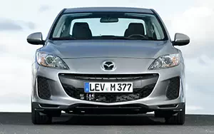   Mazda 3 Sedan - 2011