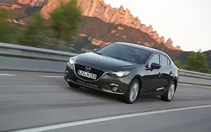   Mazda 3 Sedan - 2013