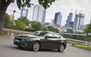   Mazda 3 Sedan - 2013