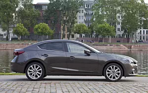   Mazda 3 Sedan - 2013