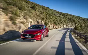   Mazda 3 Hatchback (Soul Red Crystal) - 2019