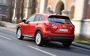   Mazda CX-5 - 2012