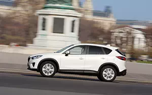   Mazda CX-5 - 2012