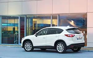   Mazda CX-5 - 2012