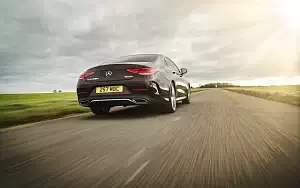   Mercedes-Benz CLS 400 d 4MATIC AMG Line UK-spec - 2018