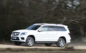   Mercedes-Benz GL350 BlueTEC AMG Sports Package UK-spec - 2013