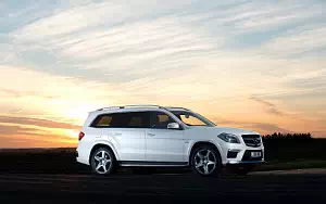   Mercedes-Benz GL63 AMG UK-spec - 2014