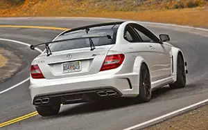   Mercedes-Benz C63 AMG Black Series Coupe US-spec - 2013