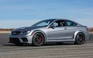   Mercedes-Benz C63 AMG Black Series Coupe US-spec - 2013