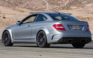   Mercedes-Benz C63 AMG Black Series Coupe US-spec - 2013