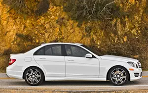   Mercedes-Benz C300 4MATIC Sport Package Plus US-spec - 2013