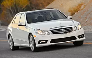   Mercedes-Benz E550 Sport US-spec - 2010