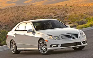   Mercedes-Benz E550 Sport US-spec - 2010