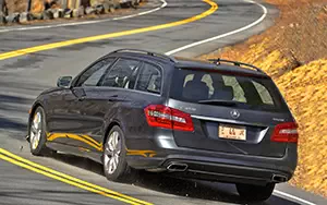   Mercedes-Benz E350 4MATIC Wagon US-spec - 2011