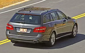   Mercedes-Benz E350 4MATIC Wagon US-spec - 2011