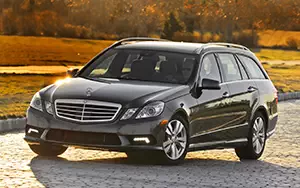   Mercedes-Benz E350 4MATIC Wagon US-spec - 2011