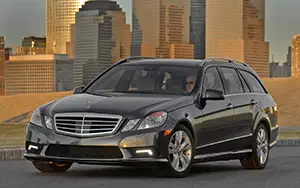   Mercedes-Benz E350 4MATIC Wagon US-spec - 2011