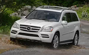   Mercedes-Benz GL350 BlueTEC US-spec - 2010