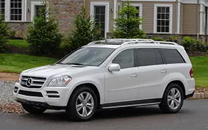   Mercedes-Benz GL350 BlueTEC US-spec - 2010