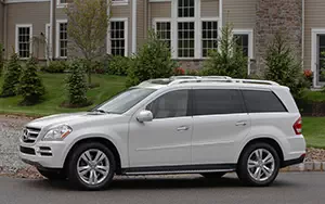   Mercedes-Benz GL350 BlueTEC US-spec - 2010