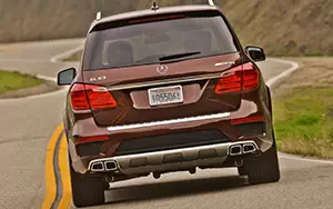   Mercedes-Benz GL63 AMG US-spec - 2013