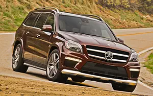   Mercedes-Benz GL63 AMG US-spec - 2013