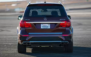   Mercedes-Benz GL63 AMG US-spec - 2013