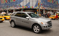   Mercedes-Benz ML450 Hybrid - 2009