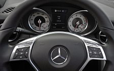   Mercedes-Benz SLK350 AMG Sports Package US-spec - 2012