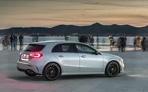   Mercedes-Benz A 200 AMG Line - 2018