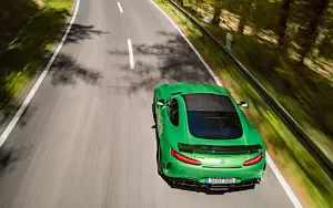   Mercedes-AMG GT R - 2016