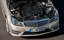   Mercedes-Benz C350 Elegance AMG sports package - 2011