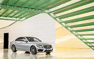   Mercedes-Benz C250 AMG Line Avantgarde - 2014