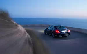   Mercedes-Benz C300 BlueTEC HYBRID Exclusive Line - 2014