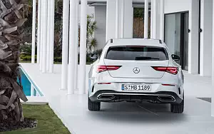   Mercedes-Benz CLA Shooting Brake AMG Line - 2019