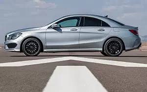   Mercedes-Benz CLA250 Edition 1 - 2013