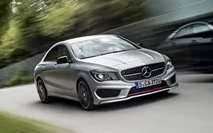   Mercedes-Benz CLA250 Sport - 2013