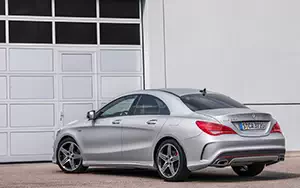   Mercedes-Benz CLA250 Sport - 2013