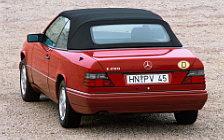   Mercedes-Benz E200 Cabriolet A124 - 1993-1997