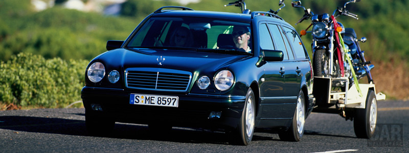   Mercedes-Benz E-class Estate S210 - 1996 - Car wallpapers