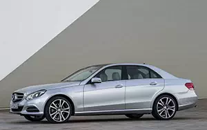   Mercedes-Benz E350 4MATIC - 2013