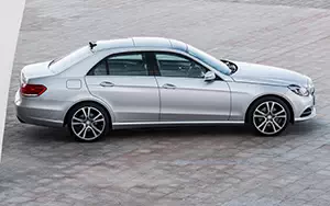   Mercedes-Benz E350 4MATIC - 2013