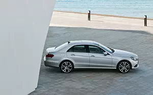   Mercedes-Benz E350 4MATIC - 2013