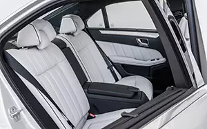   Mercedes-Benz E350 4MATIC - 2013