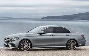   Mercedes-Benz E 400 4MATIC AMG Line - 2016