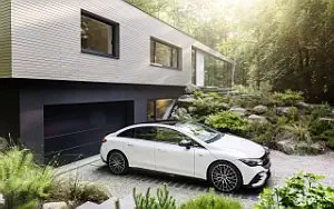   Mercedes-AMG EQE 53 4MATIC+ (Diamond White Metallic) - 2022