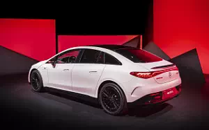   Mercedes-AMG EQE 53 4MATIC+ (Diamond White Metallic) - 2022