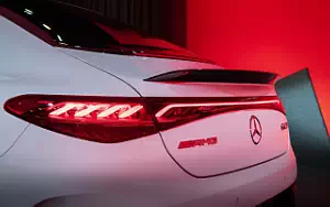   Mercedes-AMG EQE 53 4MATIC+ (Diamond White Metallic) - 2022