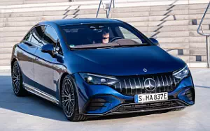   Mercedes-AMG EQE 53 4MATIC+ (Sodalite Blue Metallic) - 2022